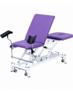 Lettino ginecologico elettrico Fremantle Gyn di Circeo Medical, vista frontale con cosciali montati